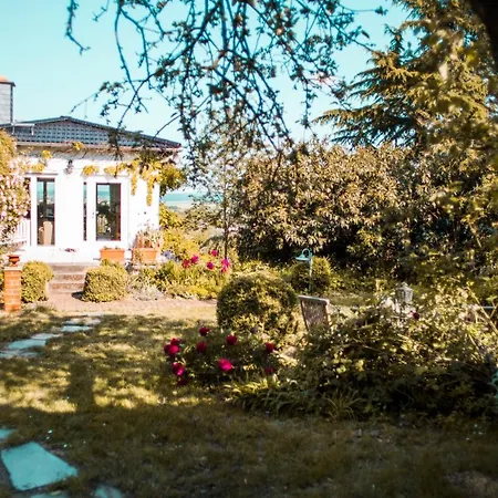 Bed&Breakfast Unter den Linden-2